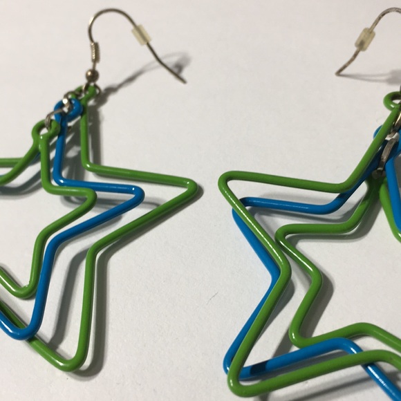Blue Green Metal Star Pierced Earrings - Picture 5 of 16